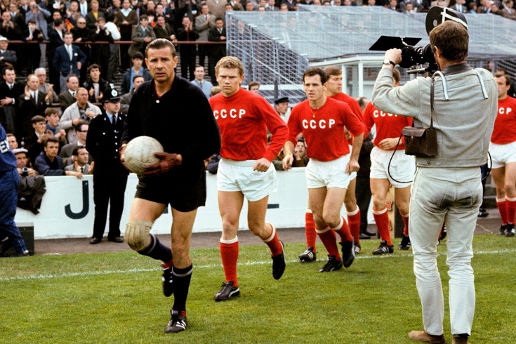Лев Яшин